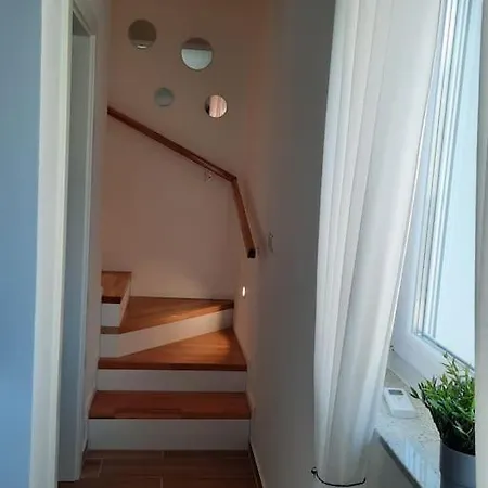 Apartman Eva Simuni Exterior photo