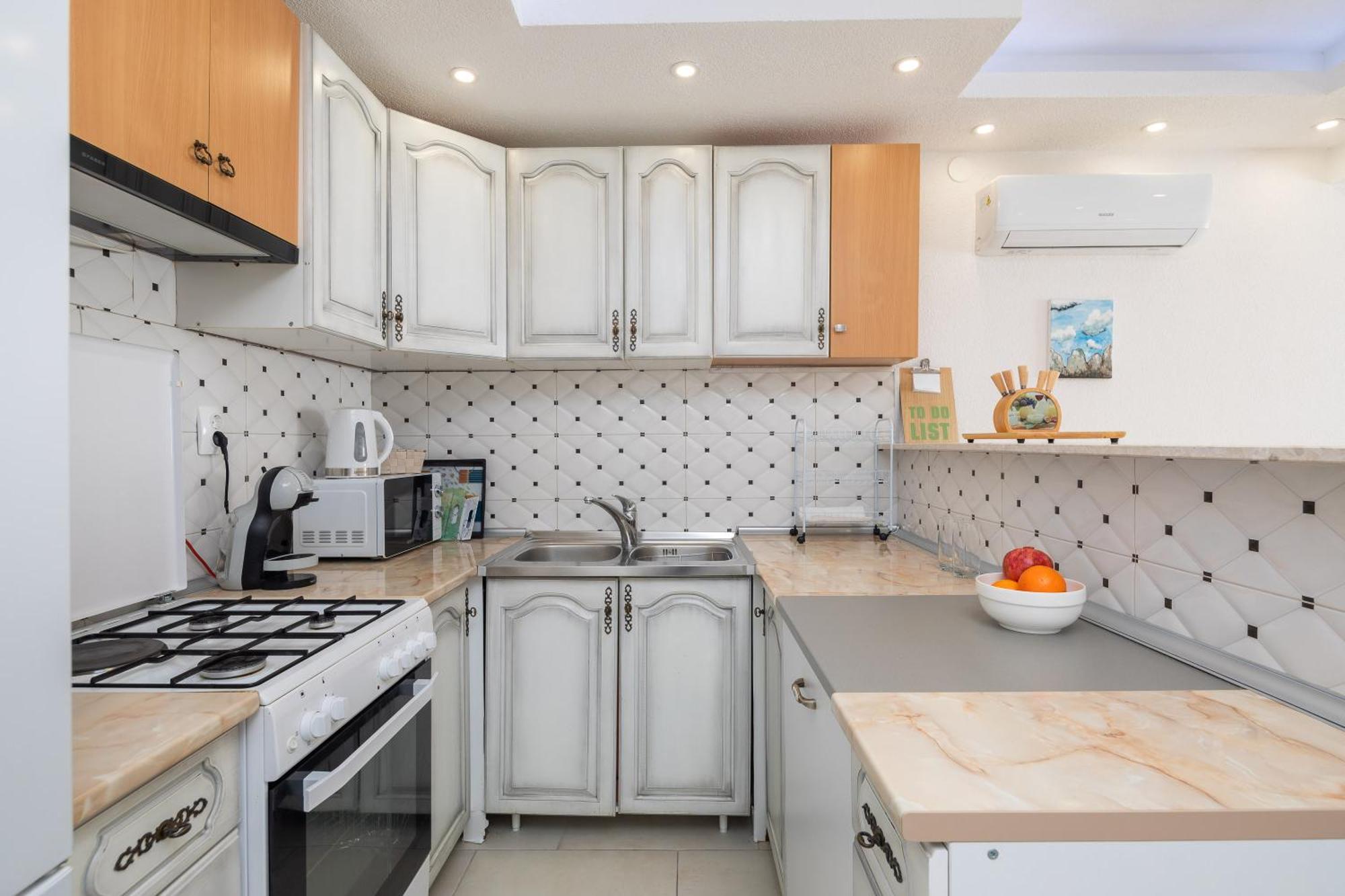 Knez Apartment Makarska