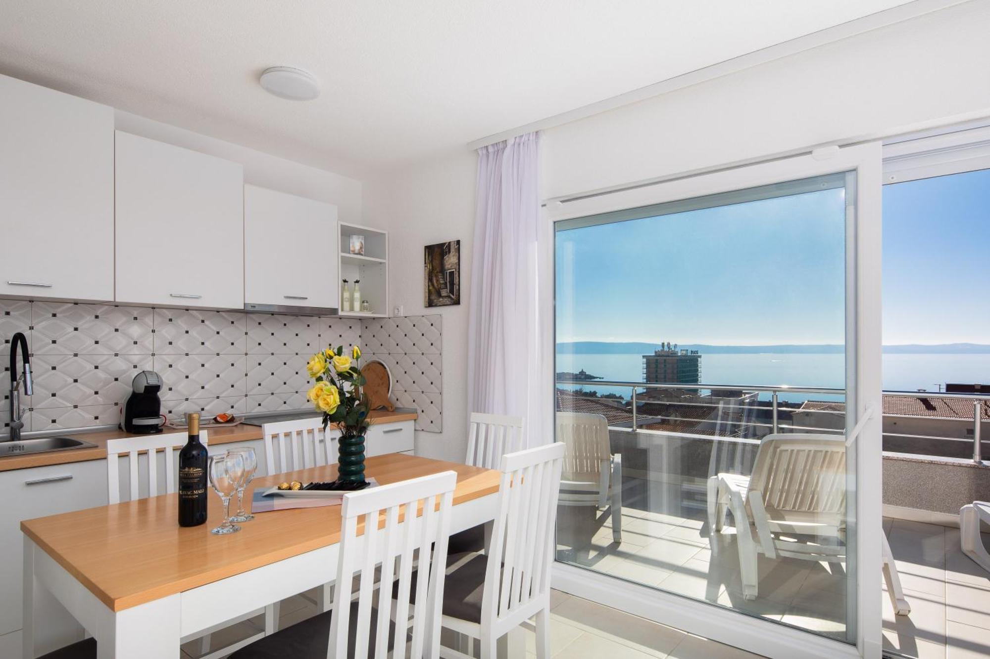 Knez Apartment Makarska