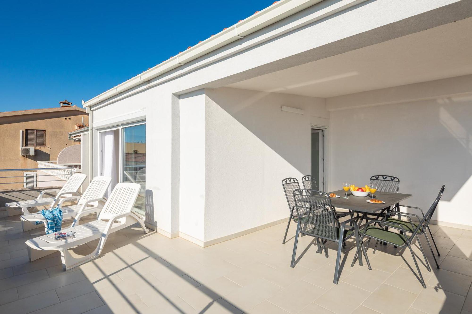 Apartment Knez Makarska